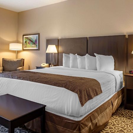 Inn At Coushatta Kinder Bagian luar foto