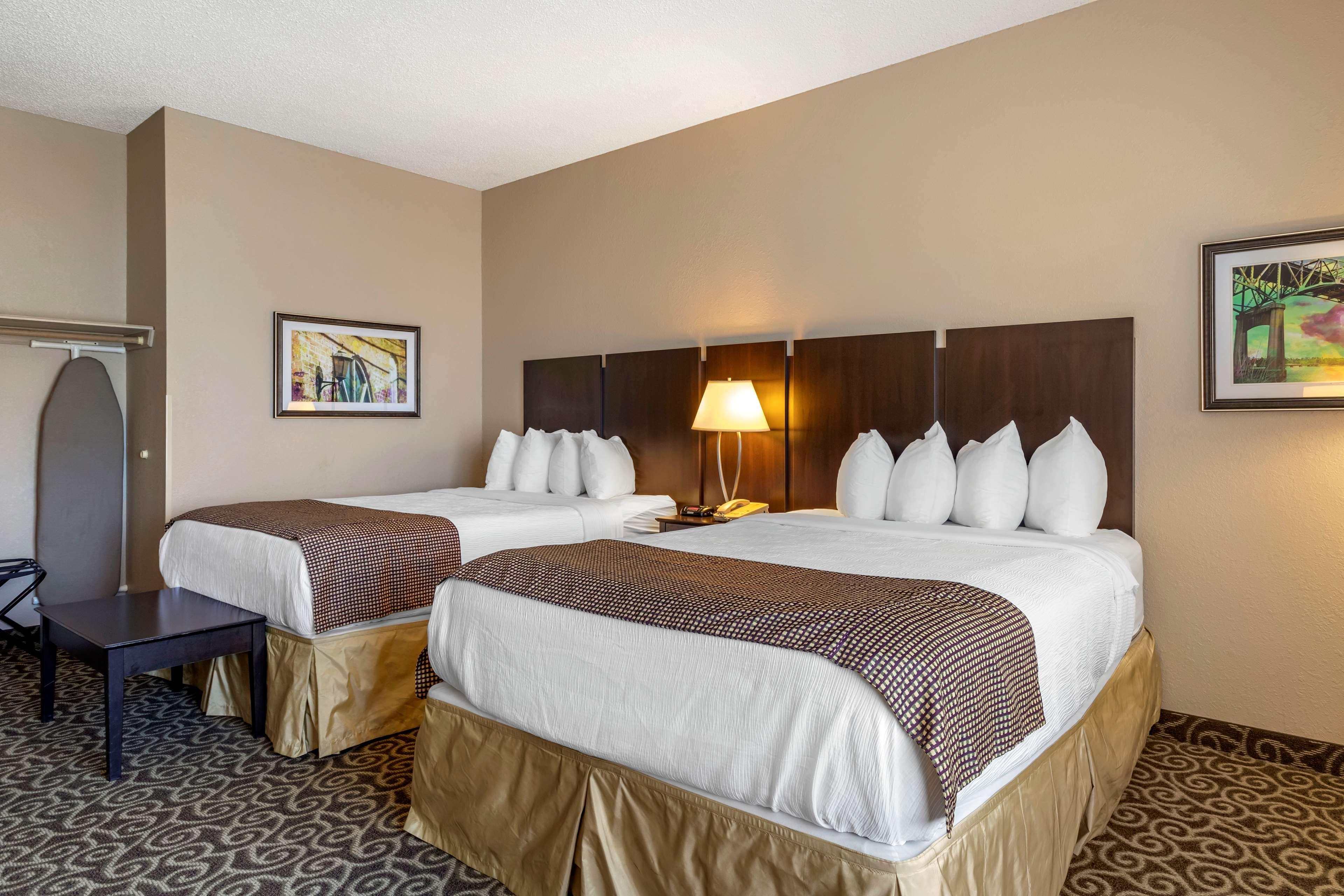 Inn At Coushatta Kinder Bagian luar foto