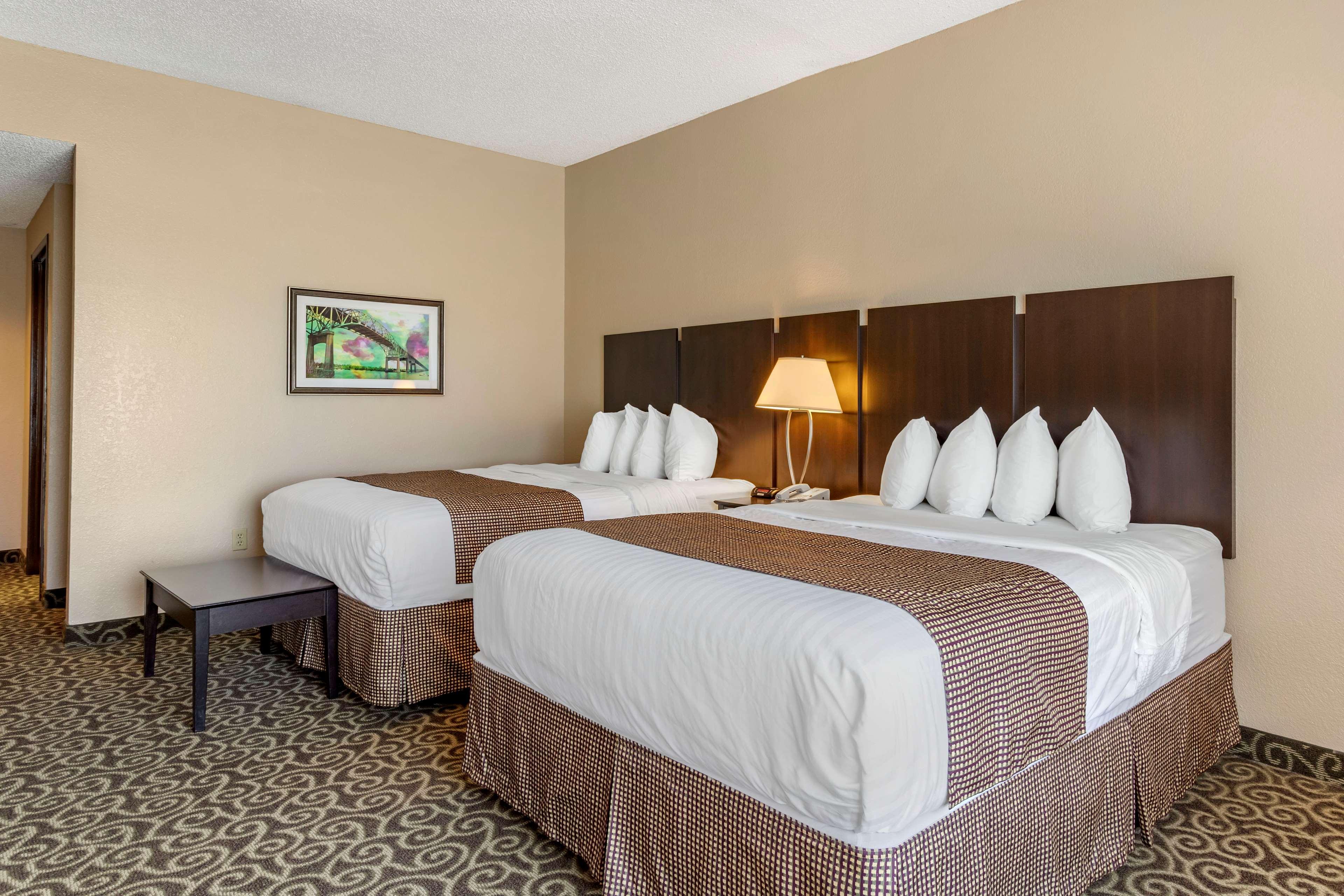 Inn At Coushatta Kinder Bagian luar foto