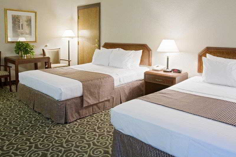 Inn At Coushatta Kinder Bagian luar foto